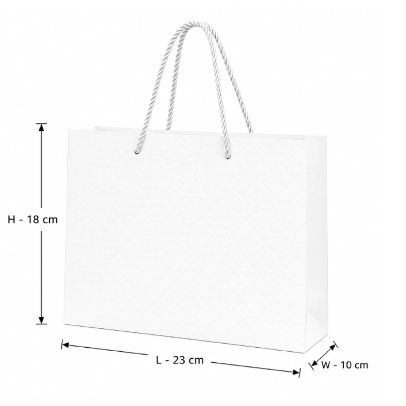 White Quilted Gift Bag – Small (23 × 18 × 10 cm)