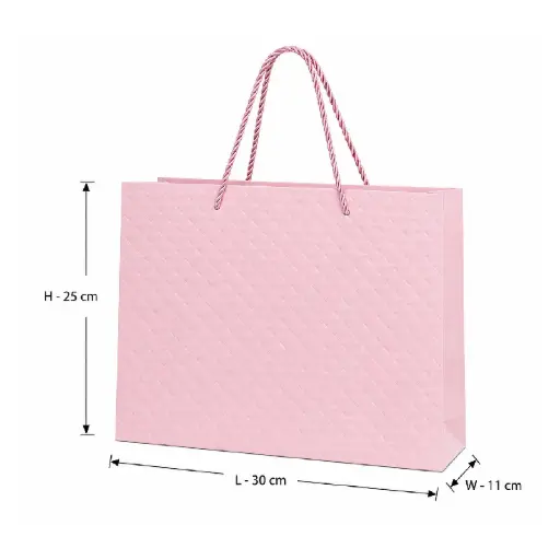 [00057807] Pink Quilted Gift Bag – Medium (30 × 25 × 11 cm)