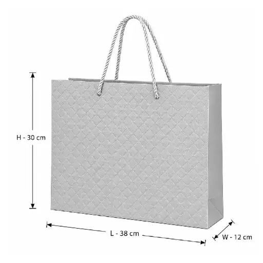 [00057825] Silver Quilted Gift Bag – Large(38 × 30 × 12 cm)